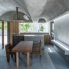 Cochi architects строит «дом в сикэнбару» для фермера с Окинавы