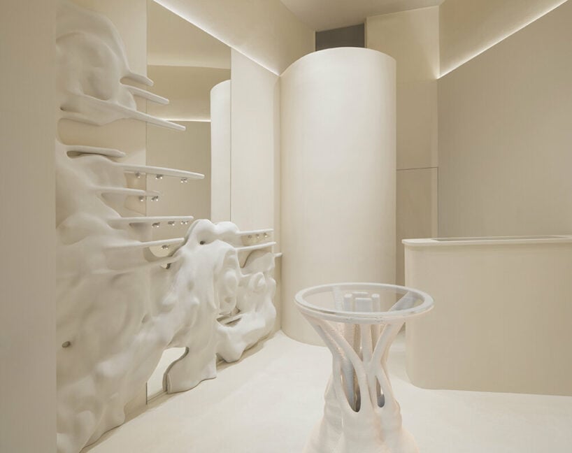 Органические образования, напечатанные на 3D-принтере по внешним данным, заполонили магазин La Manso в Барселоне